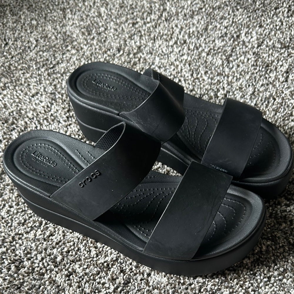 CROCS Black Sporty Sandals